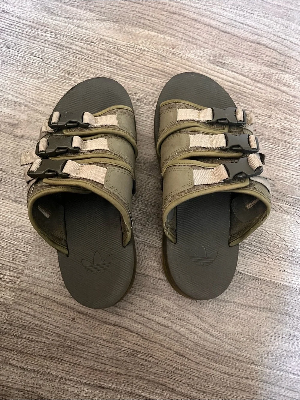 Adidas Originals AdiSTRP Sandals Olive Green IG7957
